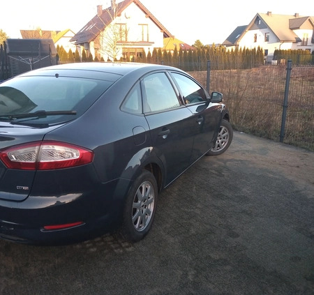 Ford Mondeo cena 15000 przebieg: 345000, rok produkcji 2010 z Chojnów małe 29